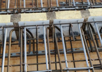 OVALE & Partenaires Ingénieur Civil - Immeuble à Morges - Détail armature dalle avec consoles isolantes